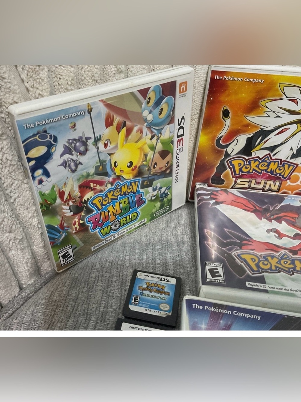 Nintendo 3DS XL with 11 games - Picture 12 of 13